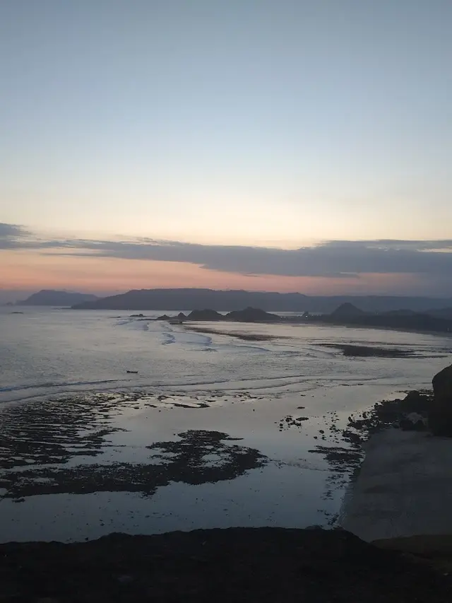 10 Rekomendasi Spot Mancing Nyaman 2025 di Lombok, Surganya Para Pemancing