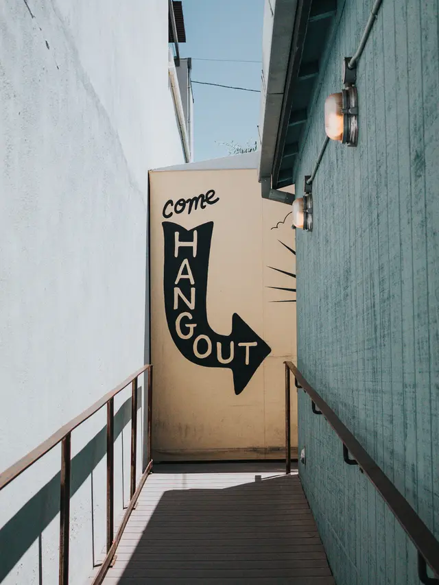 Nongkrong sepulang kerja