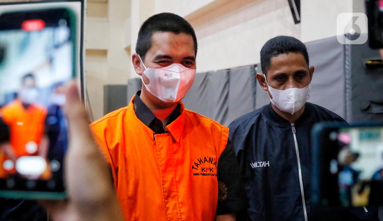 Dadan ditahan usai diperiksa sebagai tersangka dalam kasus dugaan suap penanganan perkara di Mahkamah Agung (MA). (Liputan6.com/Angga Yuniar)