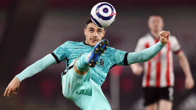 FOTO: 7 Pemain Muslim yang Menjadi Andalan di Klub Premier League
