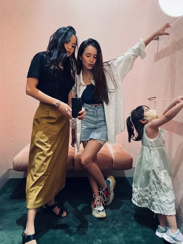 Acha Septriasa dan Beby Tsabina bertemu setelah tiga tahun berlalu (Foto: Instagram @septriasaacha)