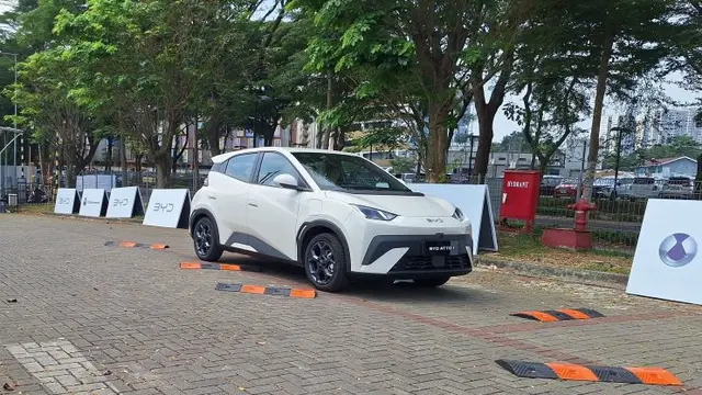 Melihat Lebih Dekat Tampilan Bergaya BYD Atto 1, Sang Primadona GIIAS 2025 (Arief A/Liputan6.com)