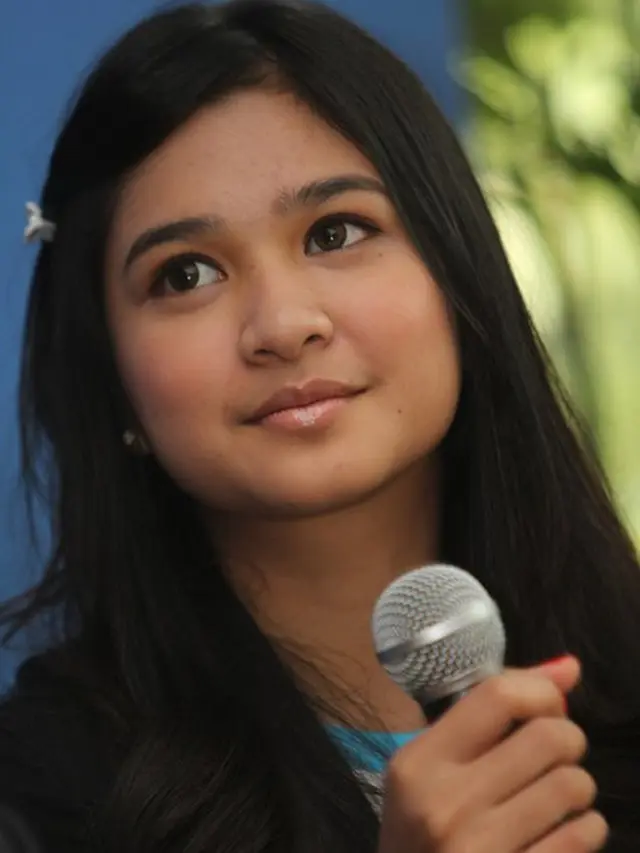 6 Potret Mikha Tambayong Sebelum Tak Makan Nasi Selama 6 Tahun, Pipi Belum Tiru