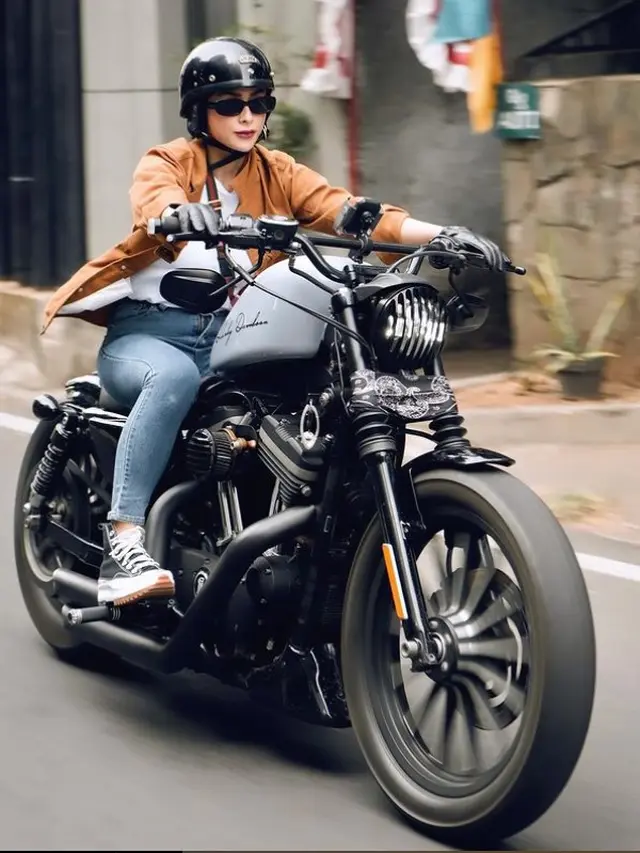 Selvy Kitty dan moge (Instagram/selvykitty)