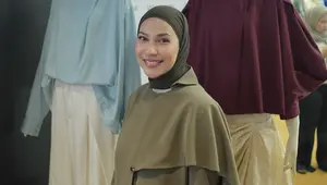 Trik Memilih Celana untuk Perempuan Petite agar Siluet Terlihat Lebih Proporsional