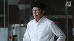 Ekspresi Menteri Agama (Menag) Lukman Hakim Saifuddin (Kemeja Putih) berjalan keluar usai menjalani pemeriksaan di Gedung KPK, Jakarta, Kamis(23/5/2019). Lukman Hakim Saifuddin diperiksa sebagai saksi untuk tersangka Anggota DPR RI nonkatif Muhammad Romahurmuziy. (merdeka.com/Dwi Narwoko)