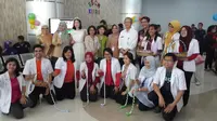 Dokter RSCM Pilih Hibur Pasien Ketimbang Ikut Aksi Damai. Foto: Tassa/Liputan6.com