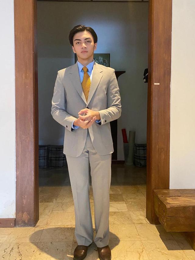 7 Potret Arka Asmara, Putra Anjasmara yang Jadi Atlet Hoki Es dan Jarang Tersorot