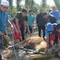 Idul Adha, karyawan Bandara Syamsudin Noor berkurban secara gotong royong.