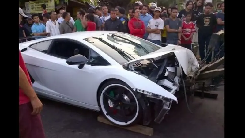 Kecelakaan Lamborghini di Kelapa Gading Tuai Kritik Media Asing