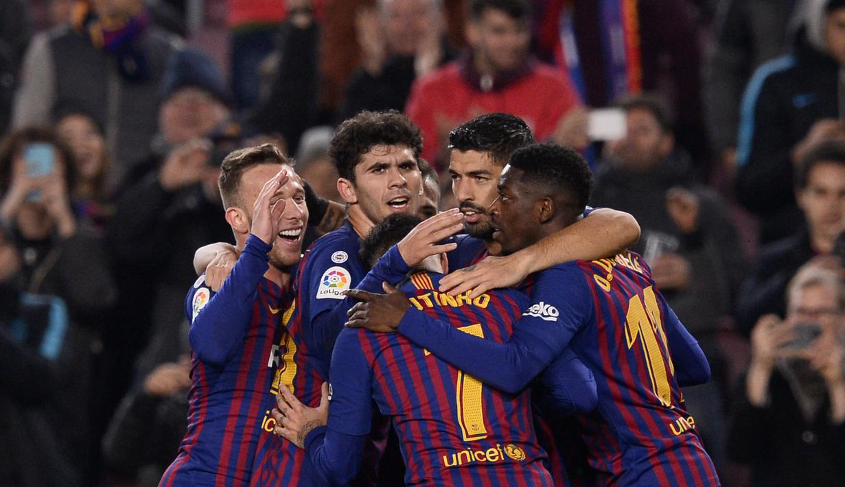 1. Barcelona - 46 poin (AFP/Josep Lago)