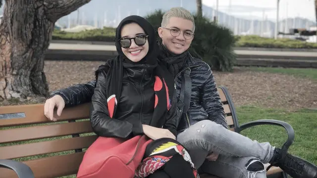 [Bintang] Zaskia Sungkar dan Irwansyah