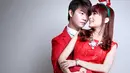 Damai natal yang menjadi idaman benar-benar terwujud di tahun 2015 ini. Margareth Angelina alias Angel Cherrybelle dan suaminya Rudy. (Febio Hernanto/Bintang.com)