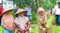 Program Bupati Ngantor di Desa (Bunga Desa) kembali dilakukan Bupati Banyuwangi Ipuk Fiestiandani yaitu di Sumberarum dan Sumberbulu, Kecamatan Songgon, Selasa (28/5)/Istimewa.