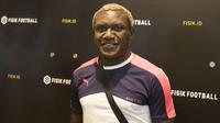 Pesepak bola, Herman Dzumafo. (Bola.com/Vitalis Yogi Trisna)