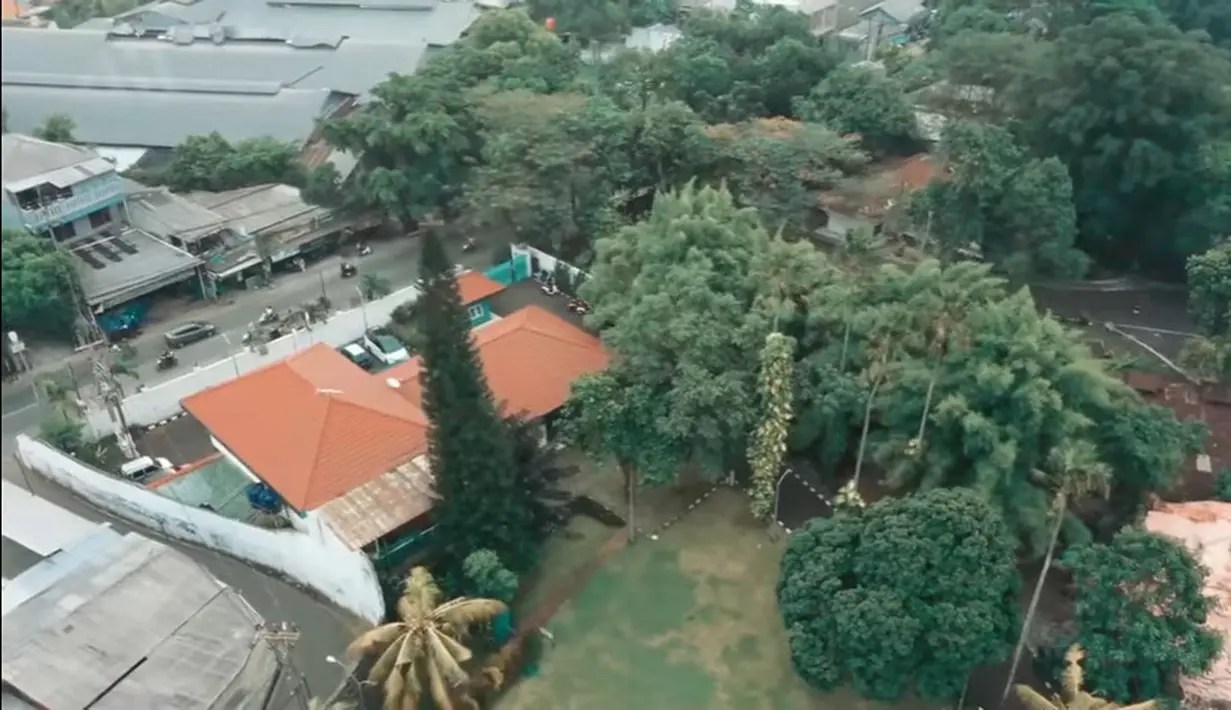 Rumah Rhoma Irama (Youtube/ AH)