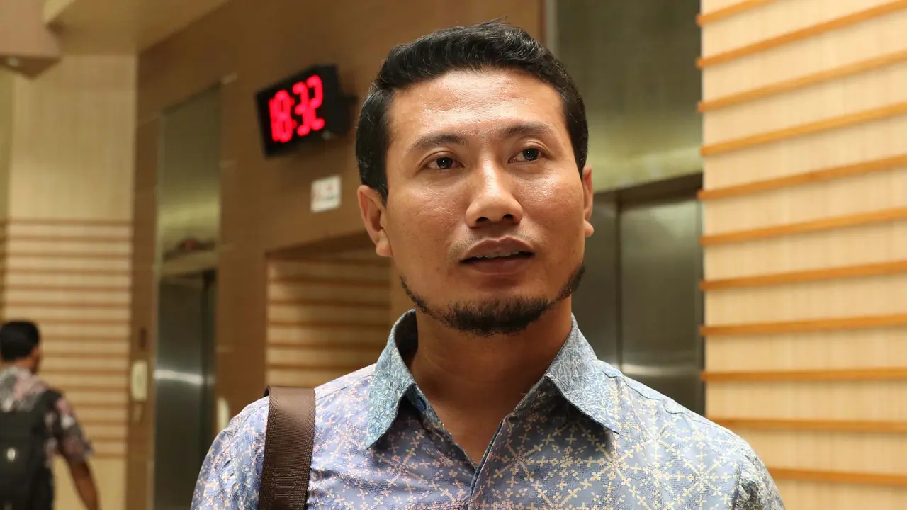 Fahmi Fikroni_Manajer Persatu Tuban_(Bola.com/Arief Bagus)