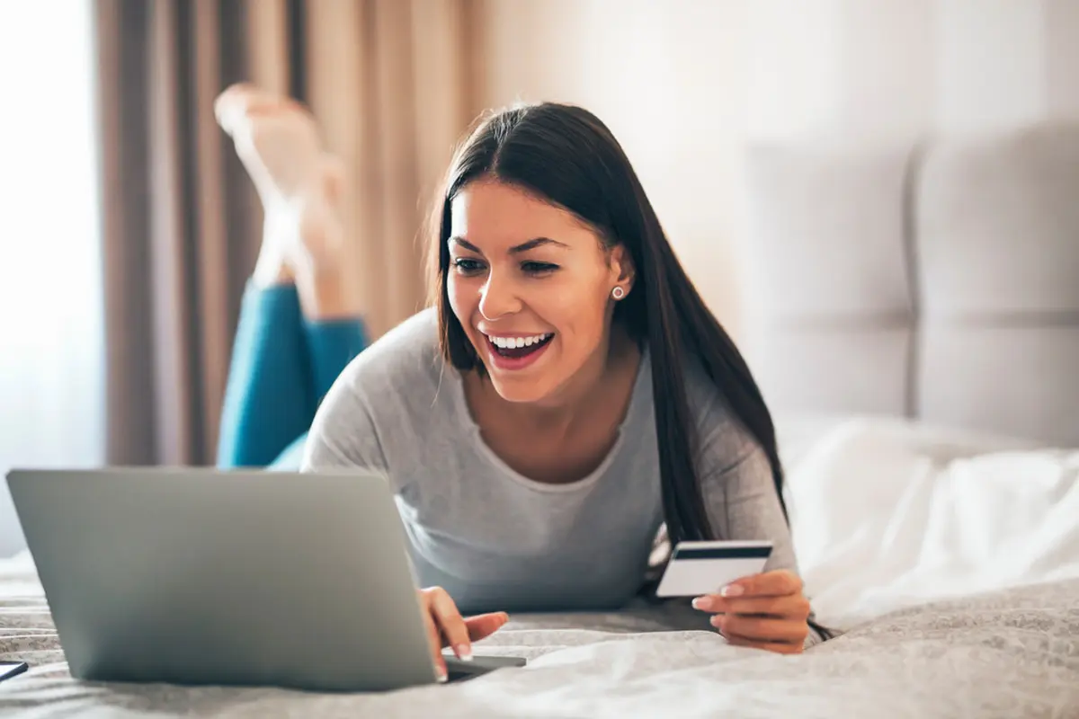 Ilustrasi belanja online