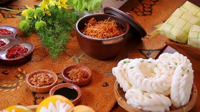 [Bintang] Tak Tergantikan, Ini 5 Makanan Lebaran Terfavorit Sepanjang Masa