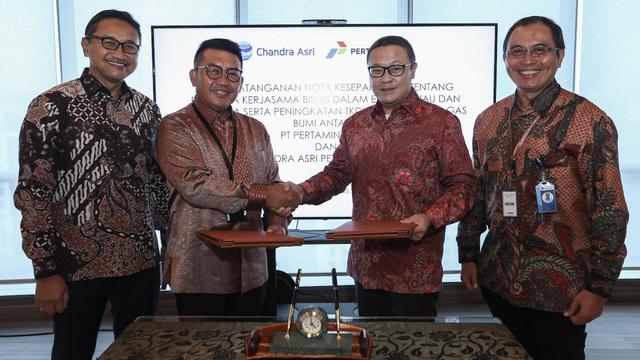 Pertagas dan Chandra Asri