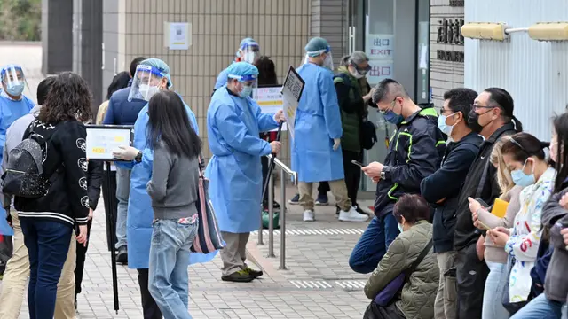 FOTO: Hong Kong Hadapi Gelombang COVID-19 Terburuk