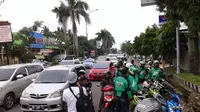 Gojek menjadi aplikasi berbasis teknologi online yang mampu meningkatkan perekonomian daerah Palembang (Liputan6.com / Nefri Inge)