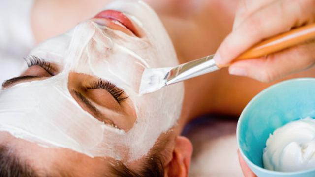 Almond dan Susu Perpaduan Sempurna untuk Dapatkan Kulit Cerah