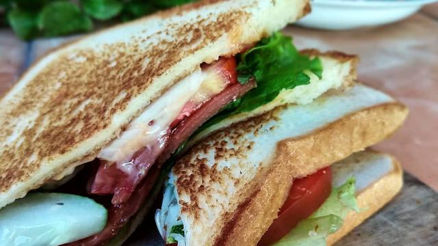 Resep Burger Roti Tawar Yang Cocok Jadi Bekal Anak Lifestyle Liputan6 Com