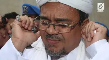 impinan Front Pembela Islam (FPI) Rizieq Shihab masih enggan kembali ke Indonesia dan menjalani pemeriksaan terkait kasus chat seks yang menjeratnya dan Firza Husein