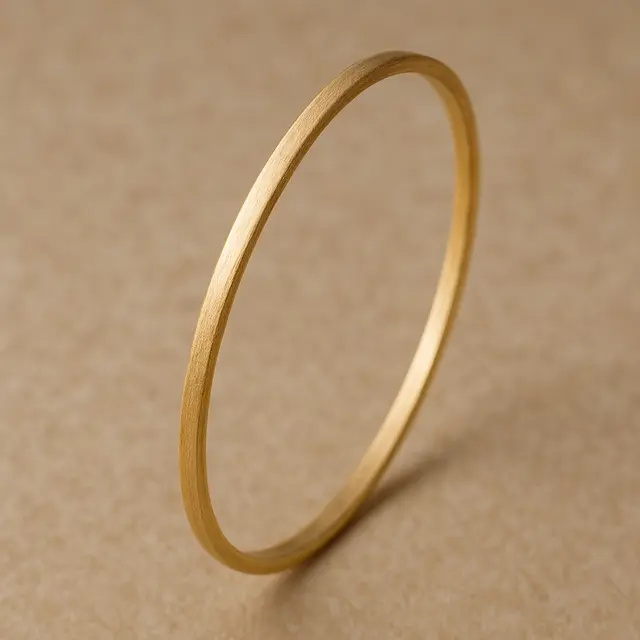 Gelang Emas Bangle Tipis untuk Usia 50 Tahun (Foto: ChatGPT)