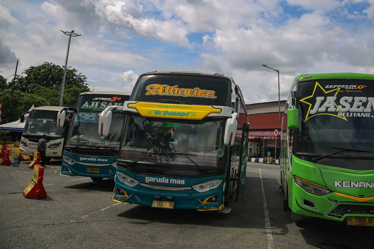 6,54 Juta Orang Diprediksi Gunakan Bus Saat Mudik Nataru 2024/2025