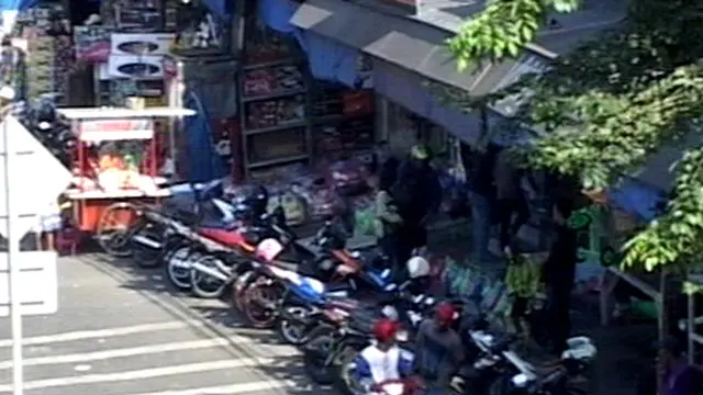 PKL di Pesar Gembrong Ditertibkan, Lalu Lintas Lancar