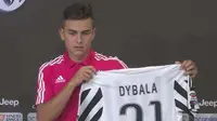 Paulo Dybala memilih nomor 21 di Juventus.