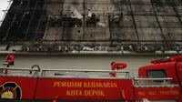 Hingga kini petugas kepolisian masih menyelidiki penyebab kebakaran di Margo City, Depok, Jawa Barat.