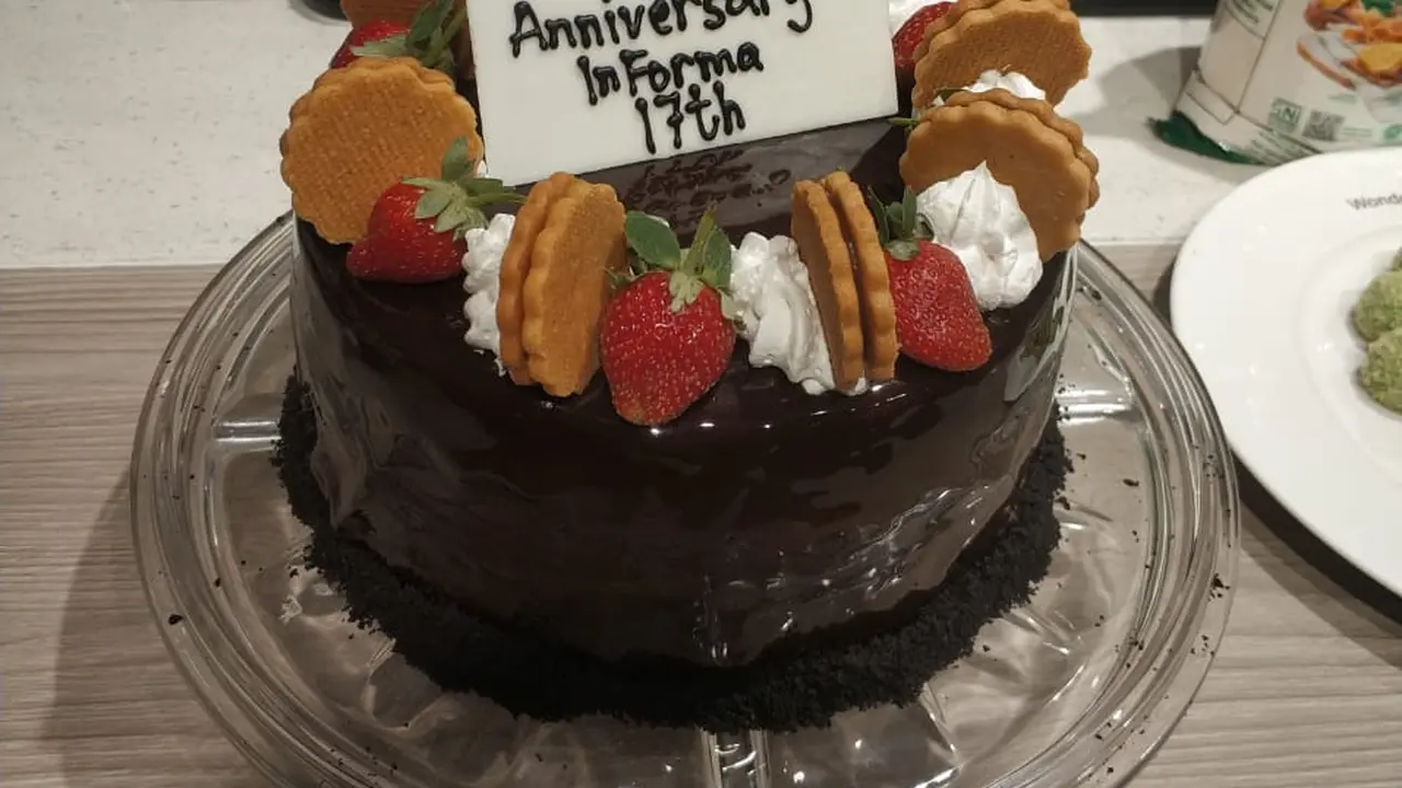 Resep Mudah Membuat Kue Chocolate Double Fudge Cake dari Chef Chandra