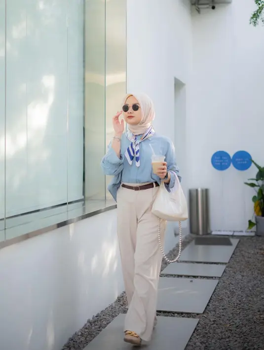 Namun belakangan Zhadela mengunggah sesuatu yang diduga sindir netizen. Ia mengisyaratkan tak ingin dibanding-bandingkan. [Instagram.com/zhadela]