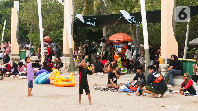 Pantai Lagoon Ancol Masih Jadi Lokasi Favorit Warga Habiskan Libur Panjang