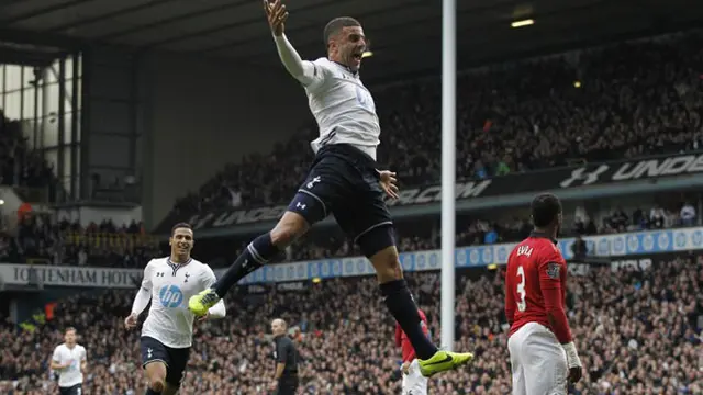 Kyle Walker jadi pemain baru ketiga Manchester City musim panas ini.