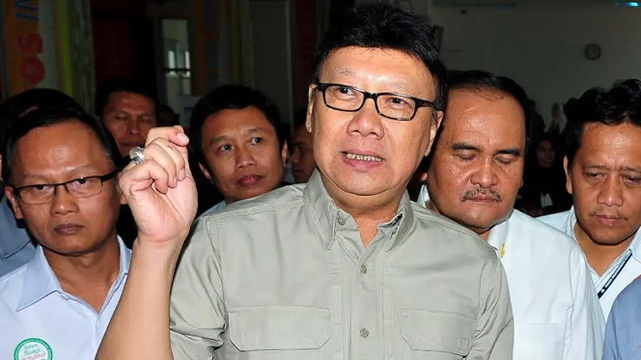 Tjahjo Kumolo 