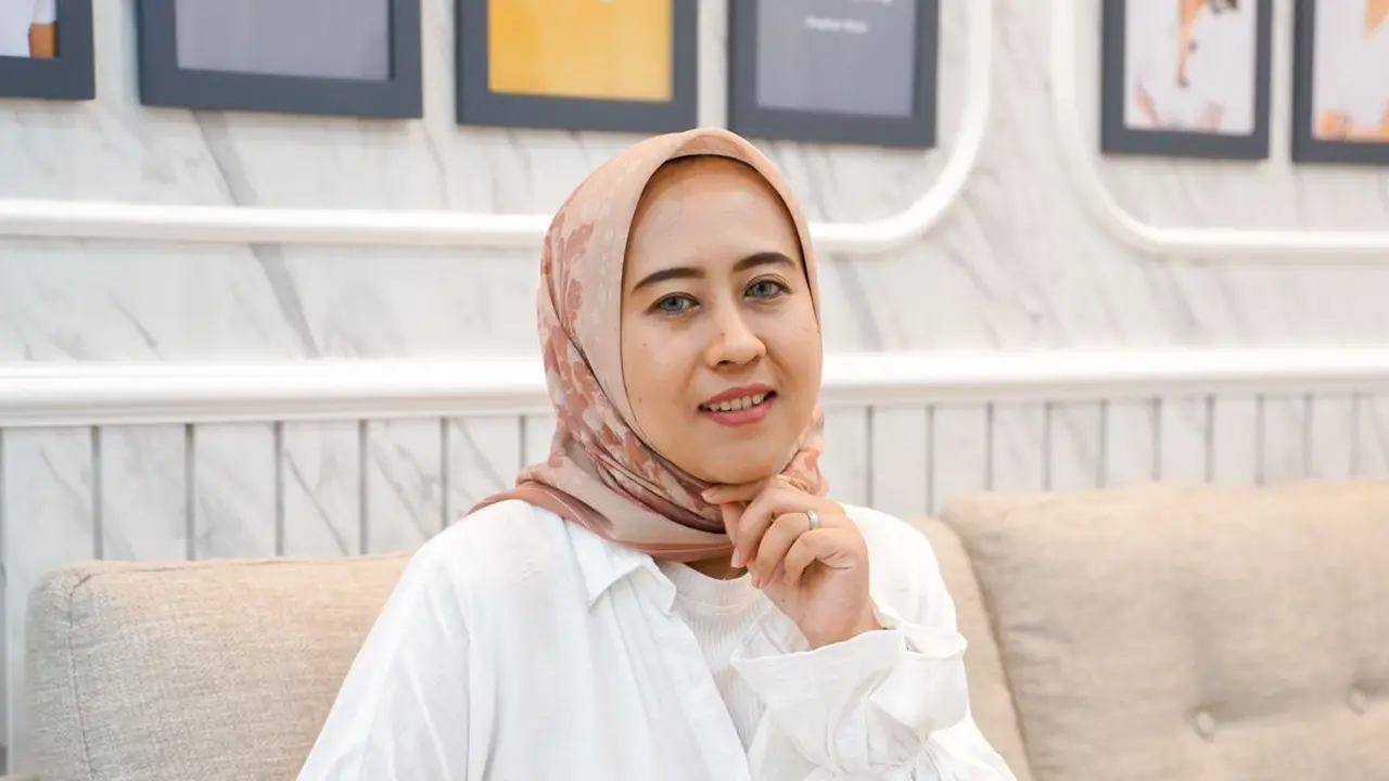 Annesa Srifitri Husrita