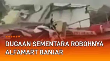 Gerai Alfamart di Jl. Ahmad Yani Km 14, Banjar, Kalsel ambruk (18/4/2022). Sejumlah orang tertimbun di reruntuhan bangunan ruko tersebut. Kapolda Kalsel Irjen Rikwanto mendapati sejumlah keterangan warga sekitar.