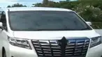 Mobil seharga miliaran rupiah ini menggantikan mobil Toyota Fortuner yang sebelumnya dipakai bupati.