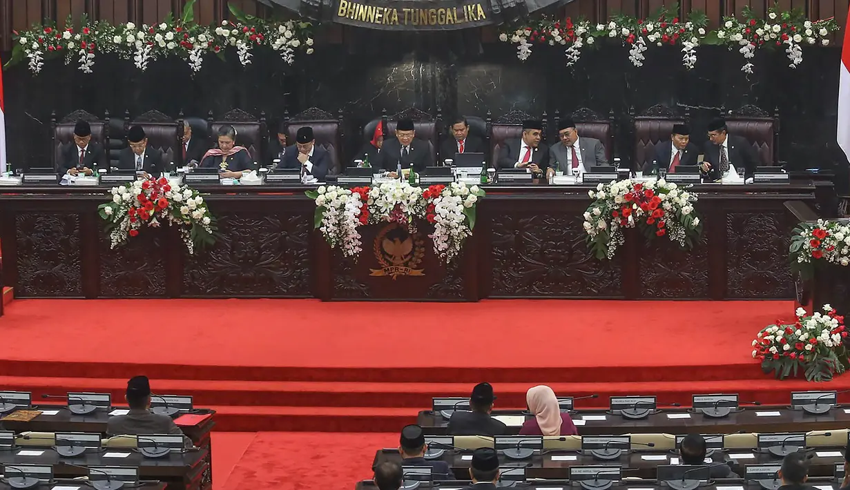 Dan yang kedua adalah laporan pelaksanaan tugas dan wewenang, serta kinerja pimpinan MPR RI periode 2019–2024. (merdeka.com/Arie Basuki)