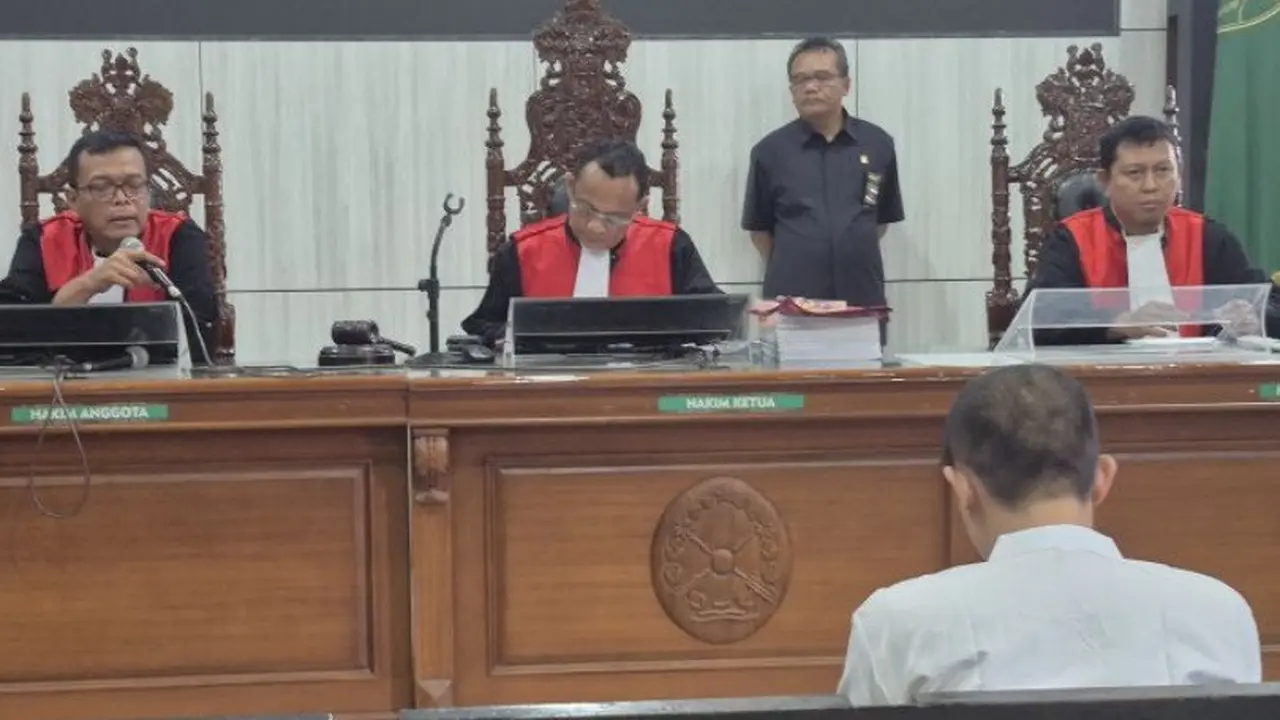 Sidang Taufik Hidayat