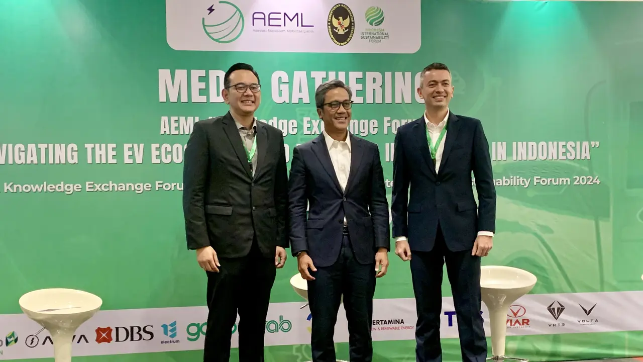 Asosiasi Ekosistem Mobilitas Listrik (AEML) menggelar AEML Knowledge Exchange Forum (AKEF) 2024 pada Kamis, 22 Agustus 2024. (Tasha/Liputan6.com)