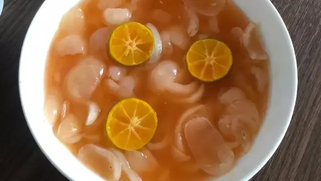 Resep asinan rambutan jeruk kalamansi. (dok. Cookpad @maedian)