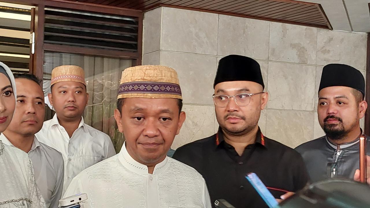 Gelar Open House Perdana, Bahlil Klaim Suasana Lebaran 2024 Lebih Adem