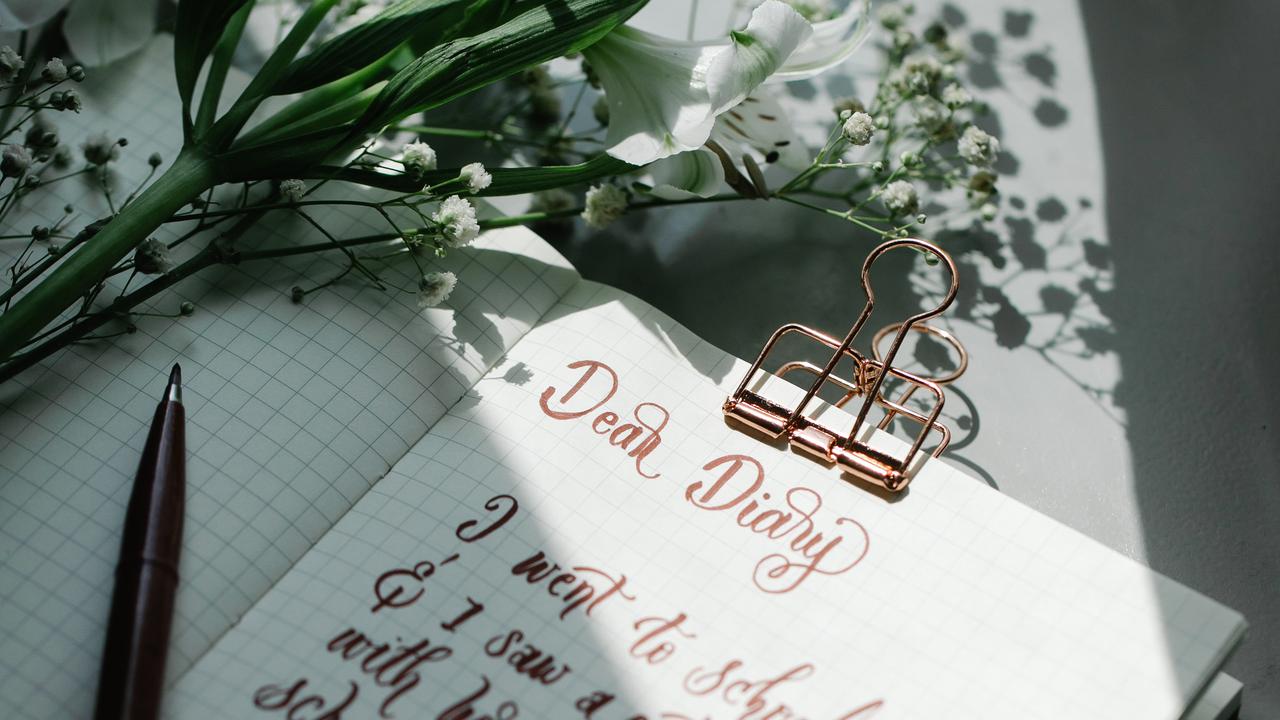 Contoh Kalimat Kompleks