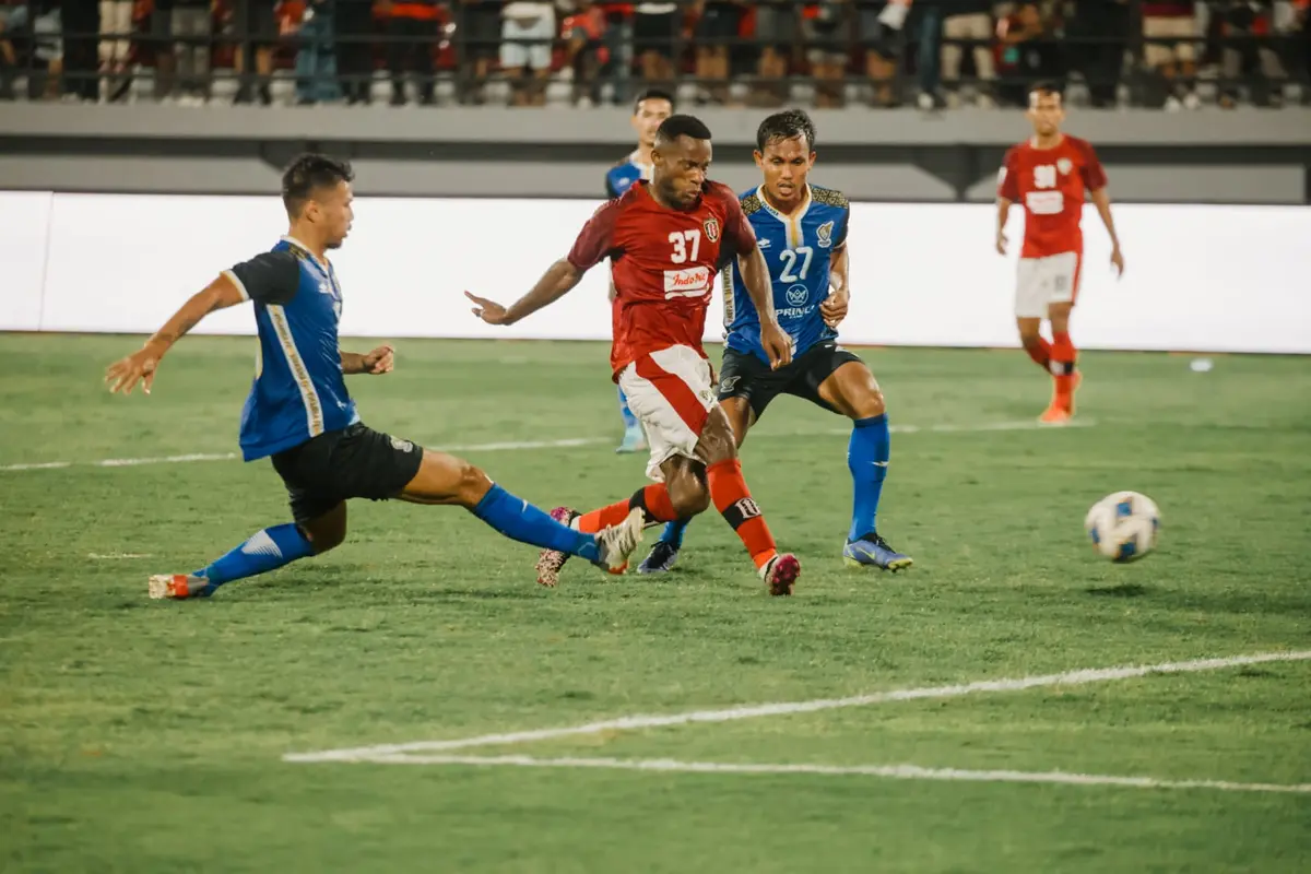 Privat Mbarga, Bali United, Piala AFC 2022