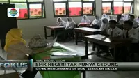 Siswa berharap ada perhatian dari Pemerintah Provinsi Jawa Barat, untuk secepatnya membangun infrastruktur gedung sekolah.